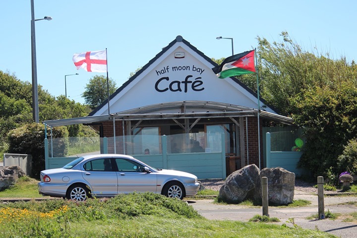 Half Moon Bay Cafe